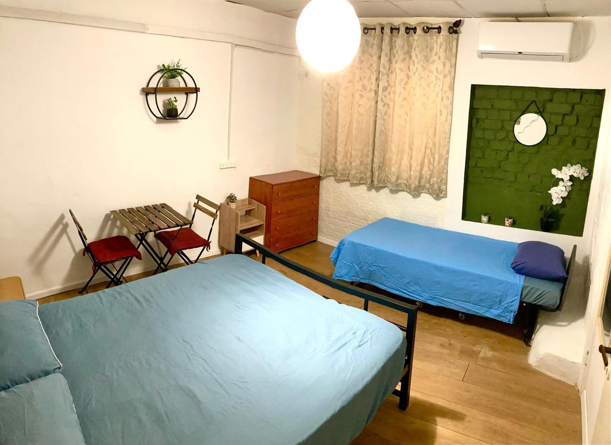 Dotan'S Boutique Guesthouse - By The Beach! Тель-Авів Екстер'єр фото